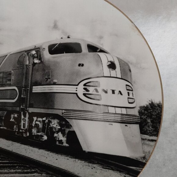 BNSF Railway "The Super Chief" Collectors Plate 2003 Trains - Picture 3 of 5